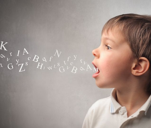 les troubles du langage chez les enfants et adolescents grâce à la dramathérapie à Toulouse